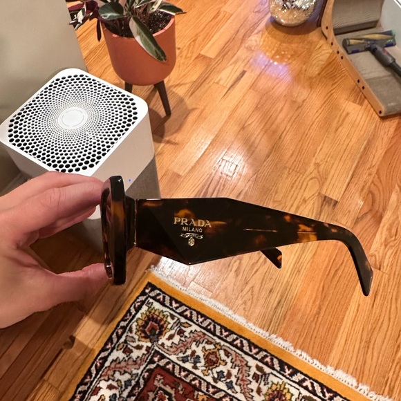 Prada sunglasses SPR08Y - Picture 11 of 13